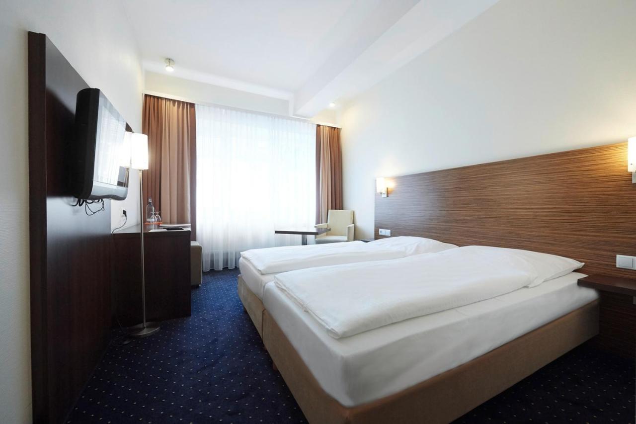 Hotel Silicium Hohr-Grenzhausen Bagian luar foto
